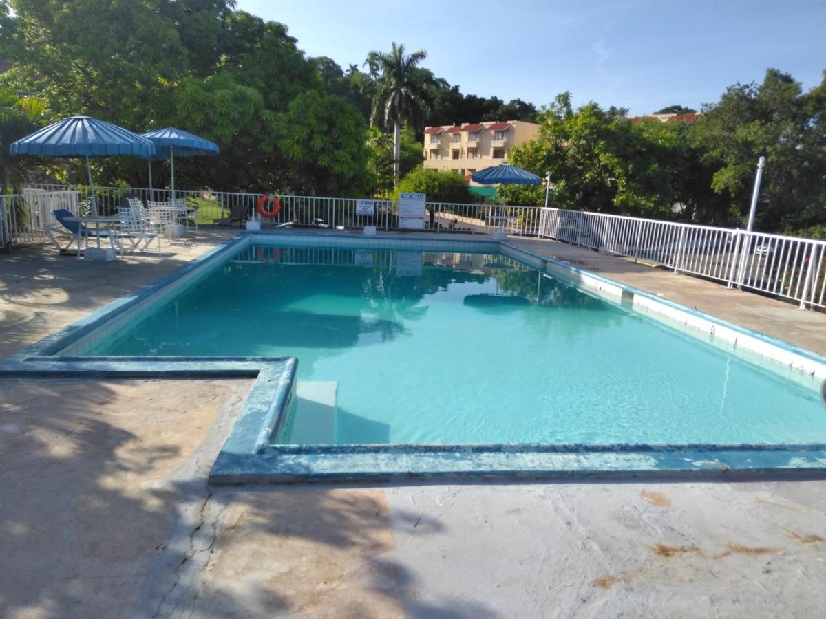 Irresistible View-Mobay Club 1408 Apartment Montego Bay Luaran gambar